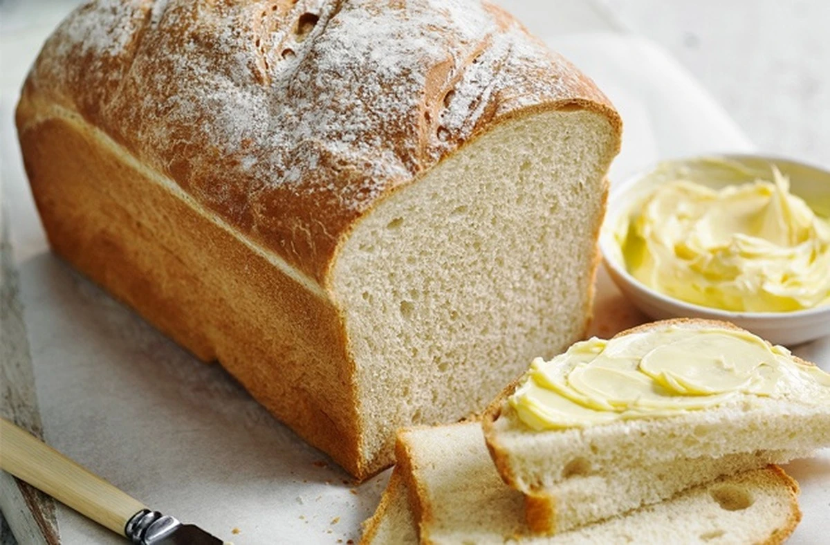 cherstvychlebja-extra-1.webp Чeрstvý chléb jako nový za 10 sekund: trik, který vás překvapí - image 1