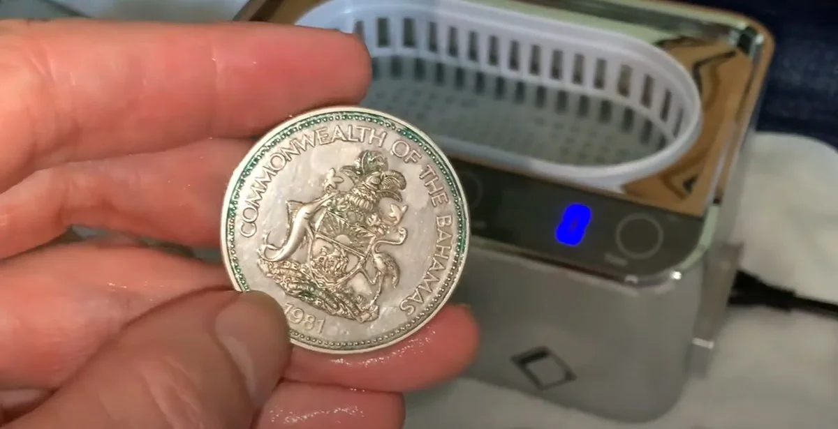 procdavajizkuse-extra-2.webp Proč dávají zkušení Češi měděné mince do šatní skříně - image 2