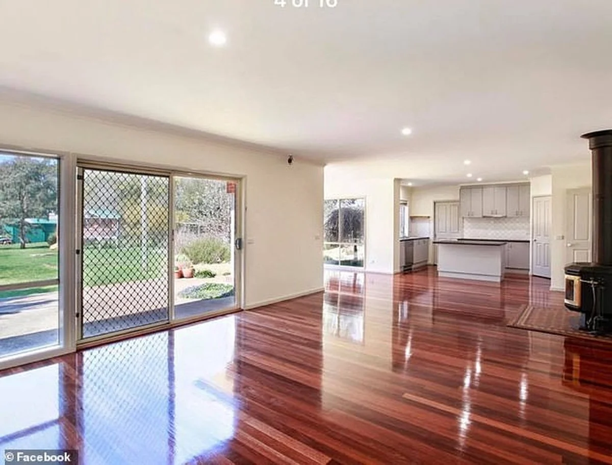 procuklizeciveg-extra-2.webp Proč uklízeči v egyptských hotelech dávají do vody glycerin: Podlaha je pak jako zrcadlo - image 2