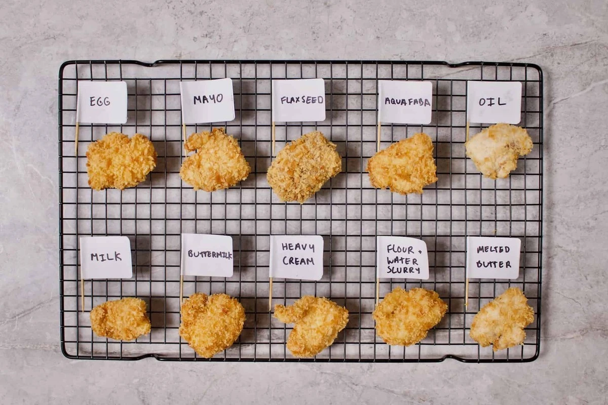 Proč zkušené hospodyňky obalují řízky v něčem jiném než v mouce - image 2