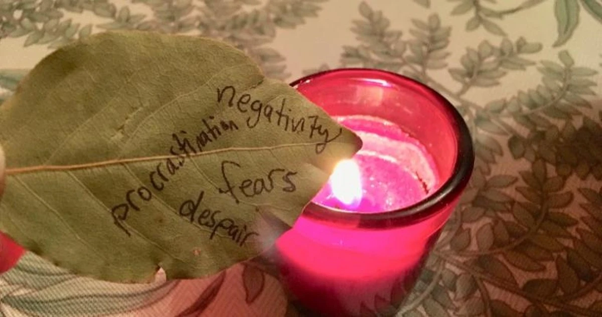 Kdy pálit vavřínový list v dubnu 2026: Nejde o „Voodoo“, ale o dávnou tradici našich předků - image 1