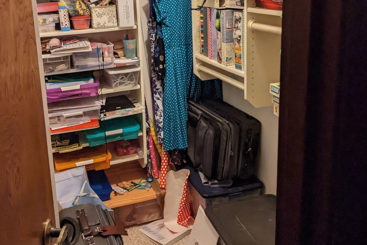 Proč zkušení organizátoři nikdy nevyhazují oblečení, dokud ho nezkusí - image 1