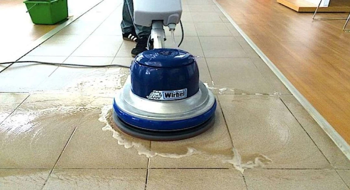 Jedna lžíce tohoto vylepší váš úklid a zbaví byt kočičího zápachu - image 2