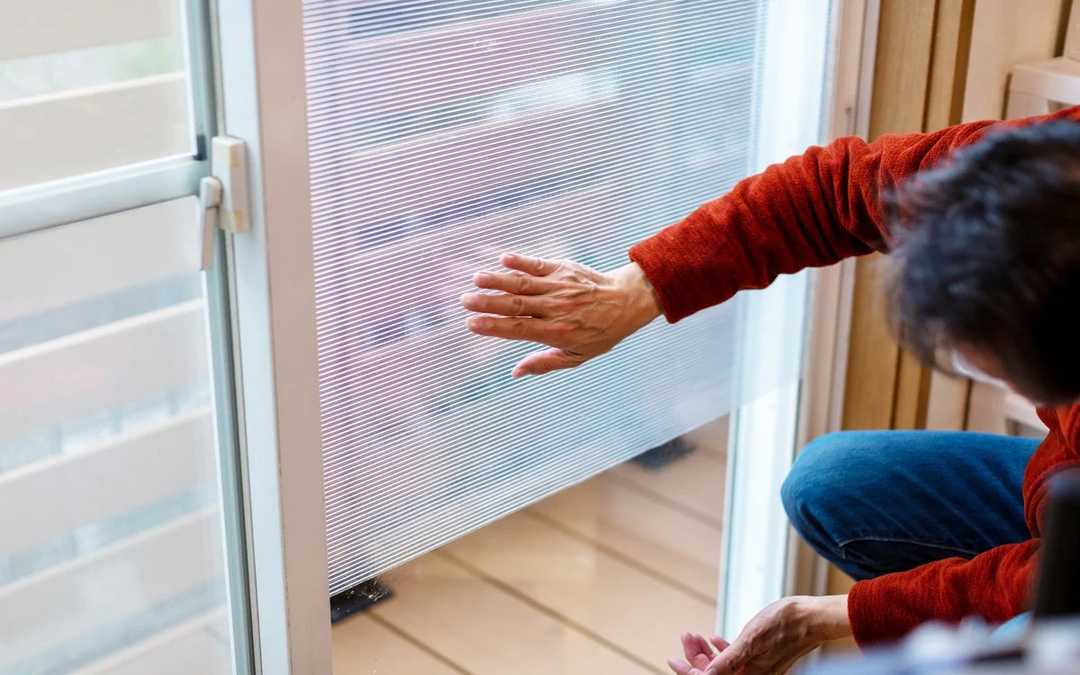 Proč zkušení Češi dávají za radiátor alobal: Vytopí místnost až o 5 °C bez zdražení - image 2