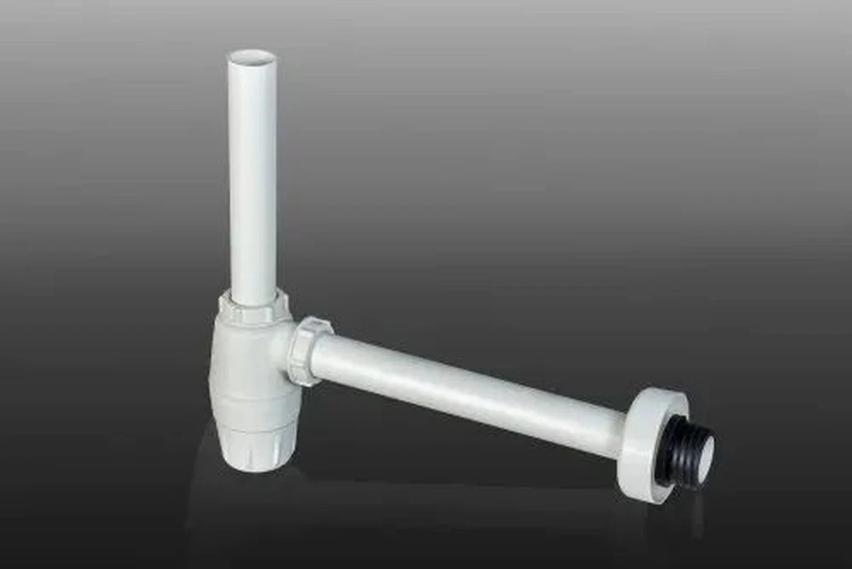 pachatelestesti-extra-1.webp Pachatelé štěstí: Váš soused na tyto PET lahve nedá dopustit - image 1