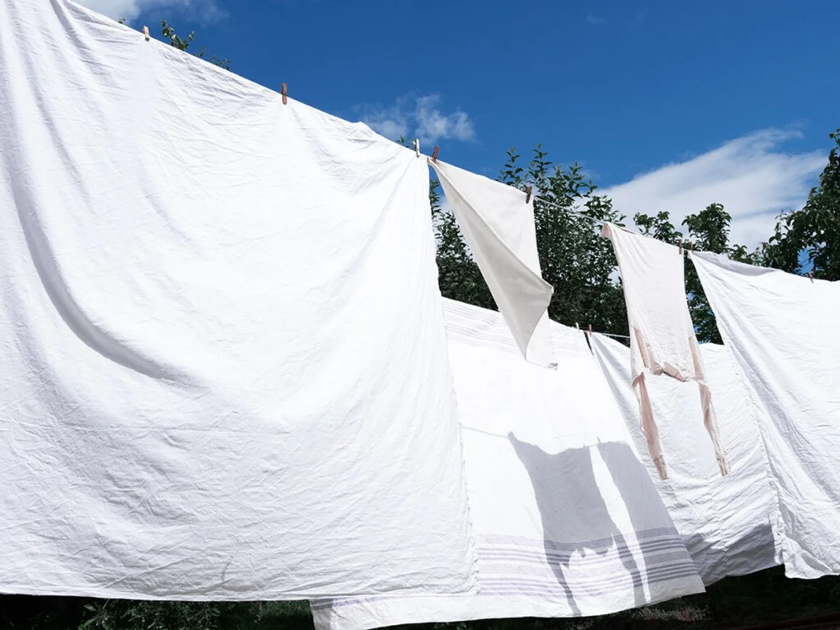Proč do pračky přidat 2 lžíce sody: Povlečení bude zářivě bílé jako z egyptského hotelu - image 1