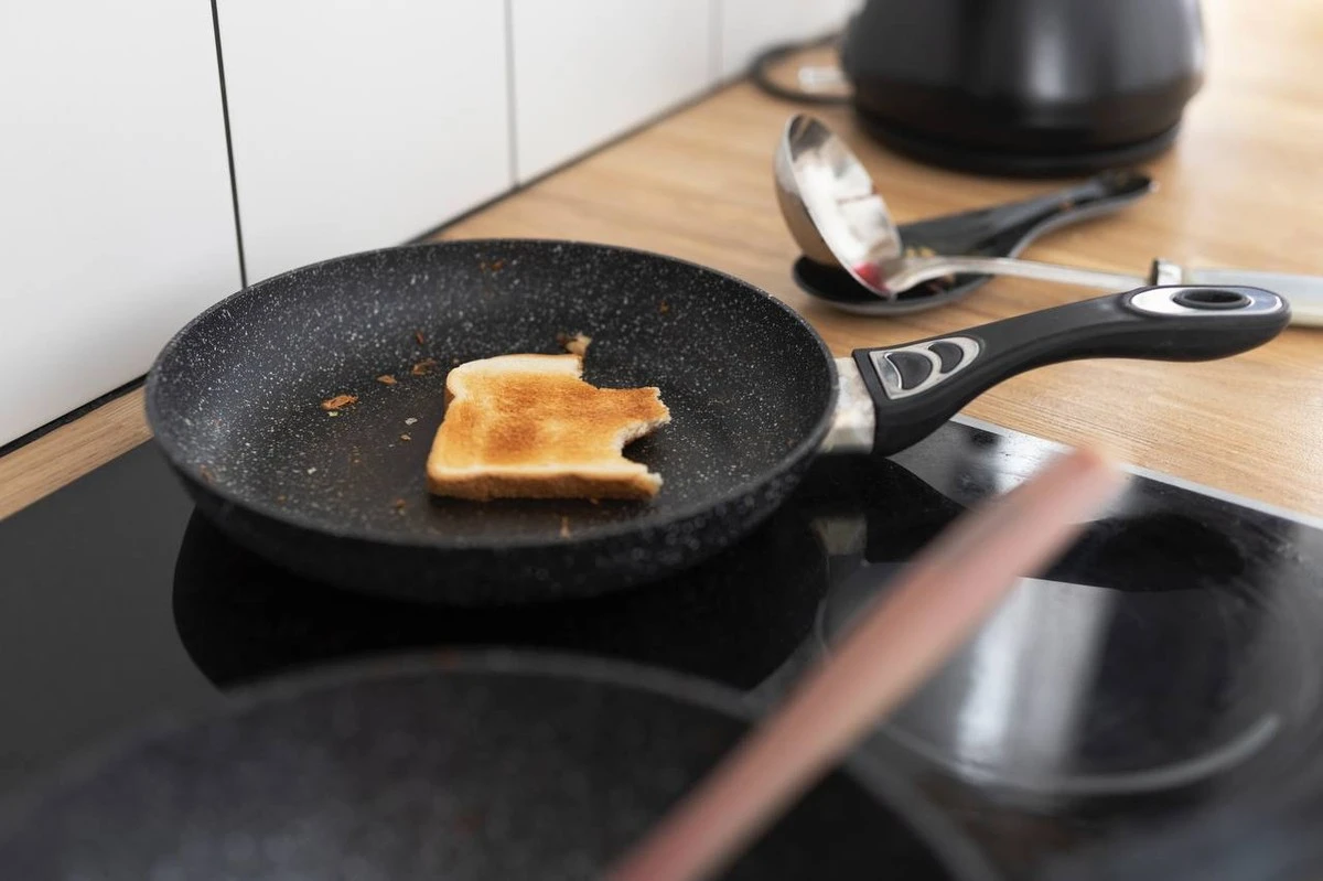 Jakou pánev si vybrat? Odmítla jsem teflon i litinu, moje srdce si získala jediná