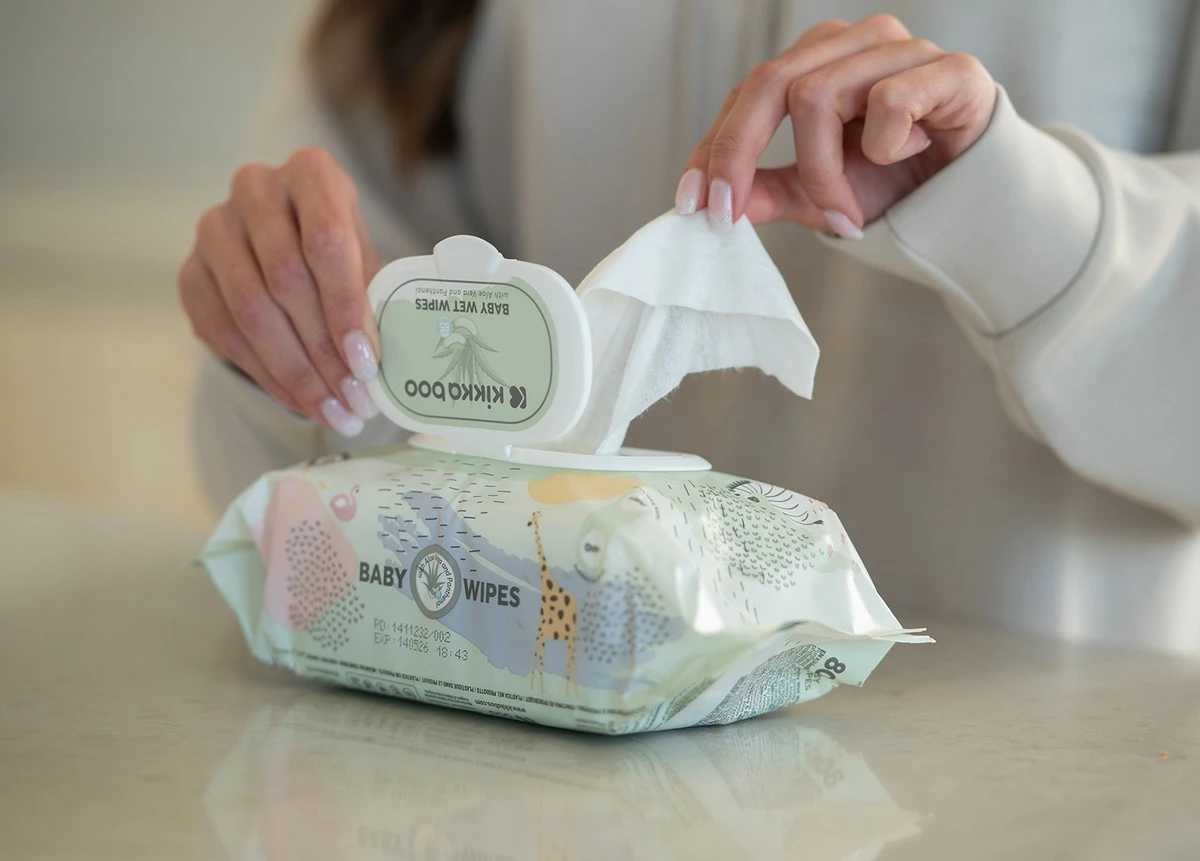 Domácí trik: Obnovte zaschlé vlhčené ubrousky s micelární vodou - image 1