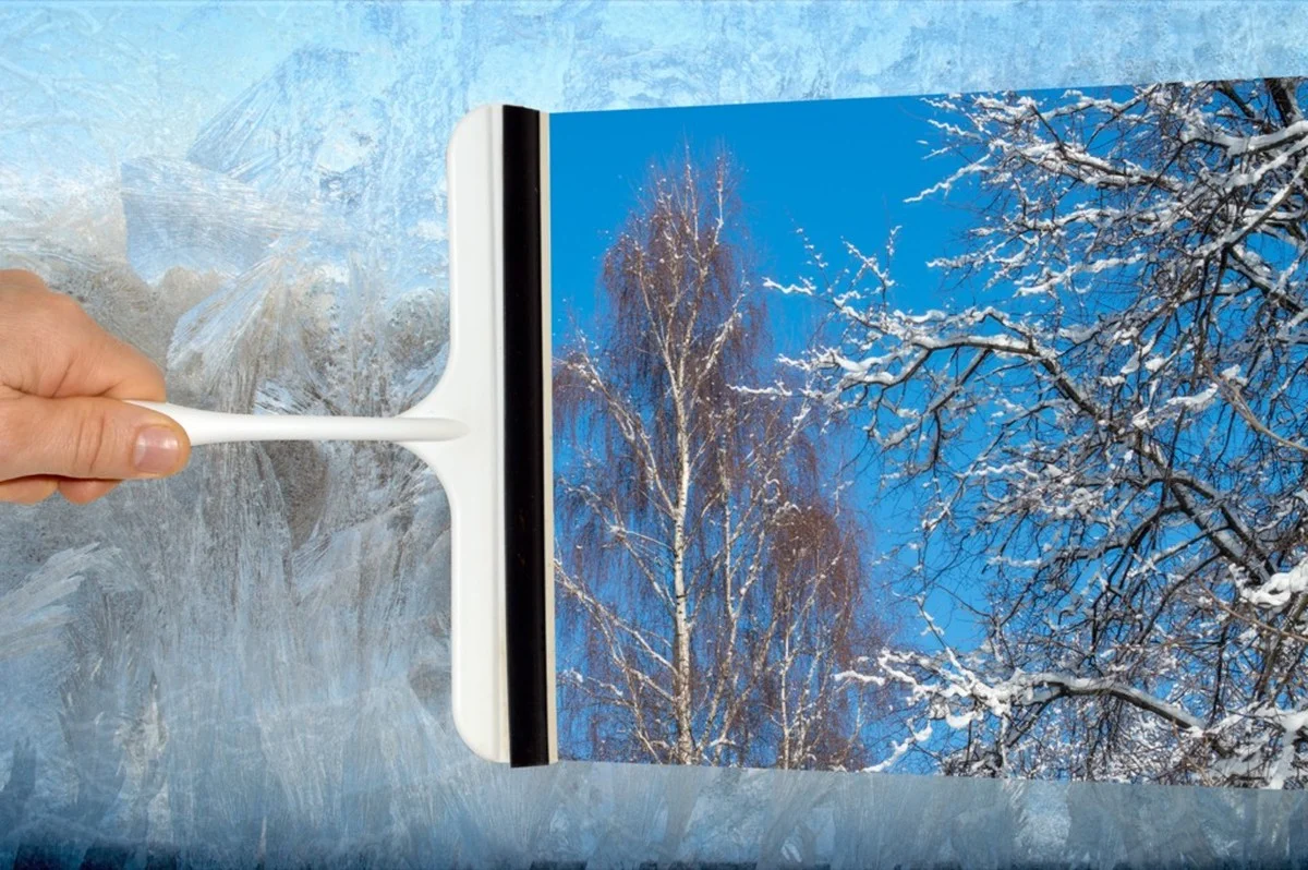 Proč přidat lžíci nemrznoucí směsi do vody na mytí oken: Zkuste to jednou a kondenzace zmizí - image 2