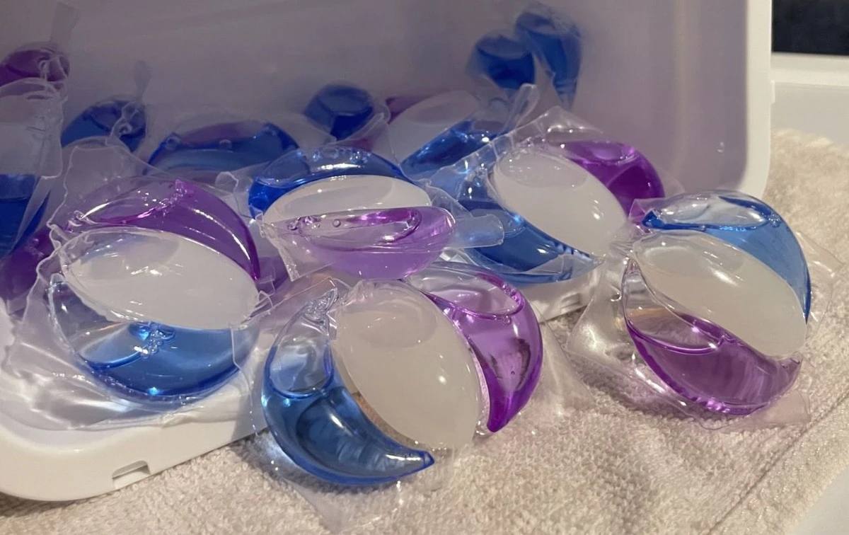 Koupila jsem levné prací kapsle v „Auroře“, ale nepoužívám je na praní: 1 chytrý trik