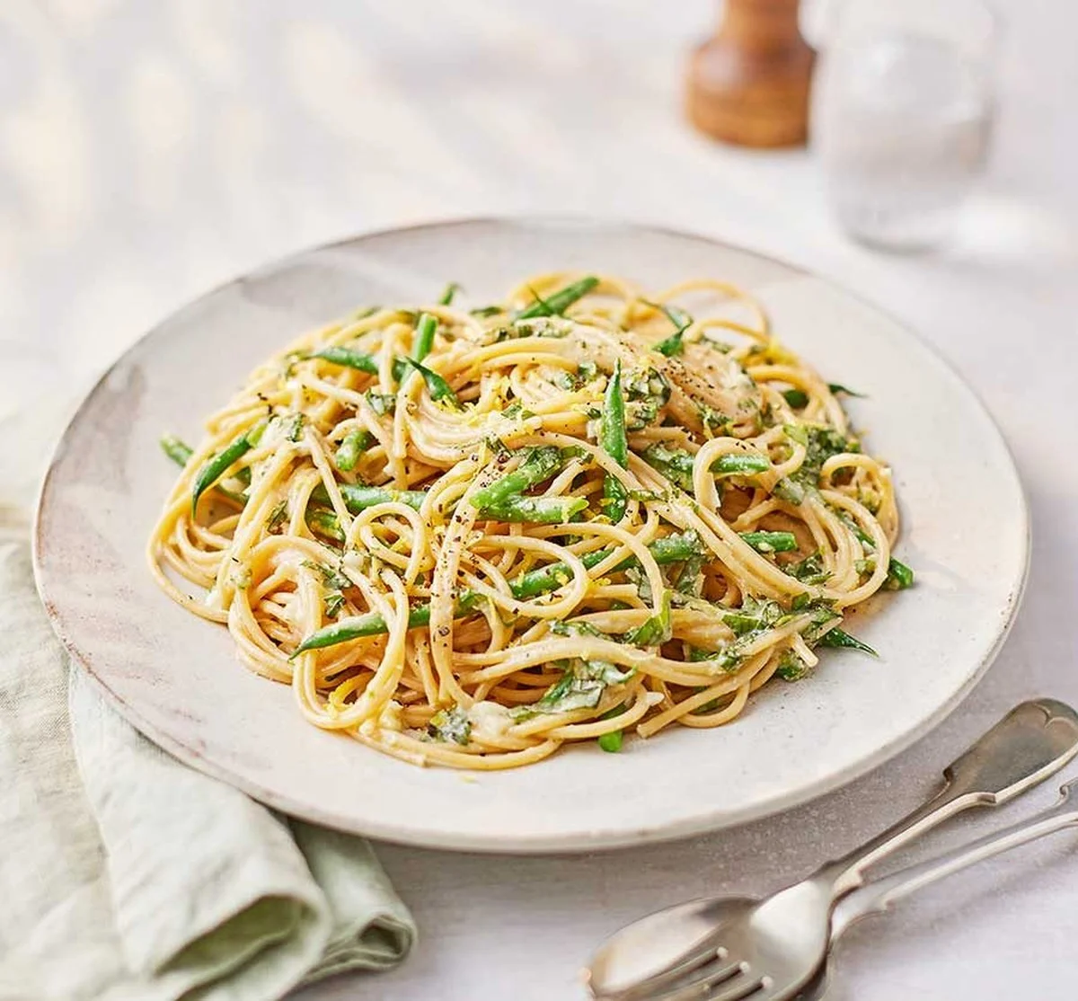 trichybyjakztes-extra-2.webp Tři chyby, jak z těstovin uděláte kalorickou bombu: Jak jim jíst i při hubnutí - image 2