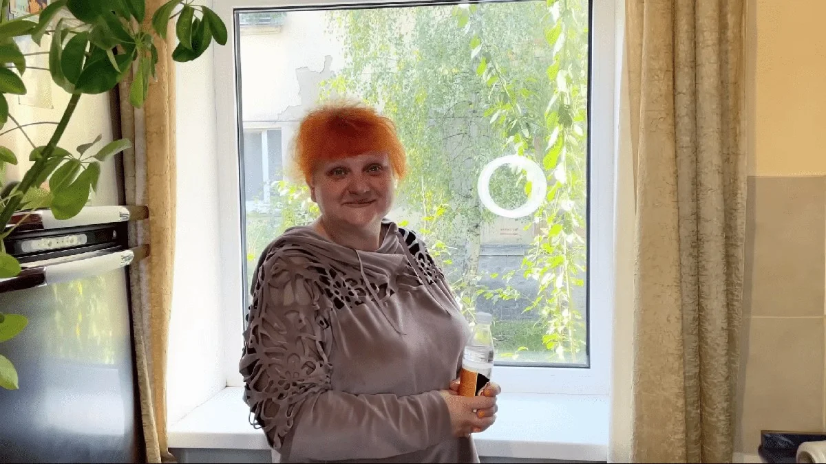 Proč zkušení Češi lepí starou záclonu na okna (a o 5 °C teplejší vzduch potvrdí, že to funguje)