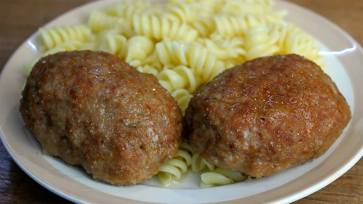 Proč zkušené hospodyňky obalují řízky v něčem jiném než v mouce