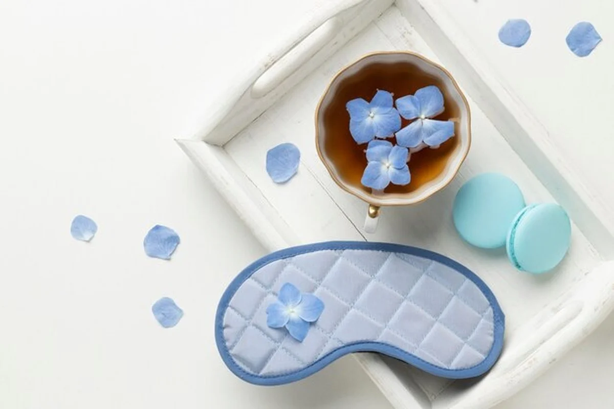 Proč se ti zdají divné sny? Babičky znaly trik s jablečnými slupkami pro klidnější spánek! - image 2