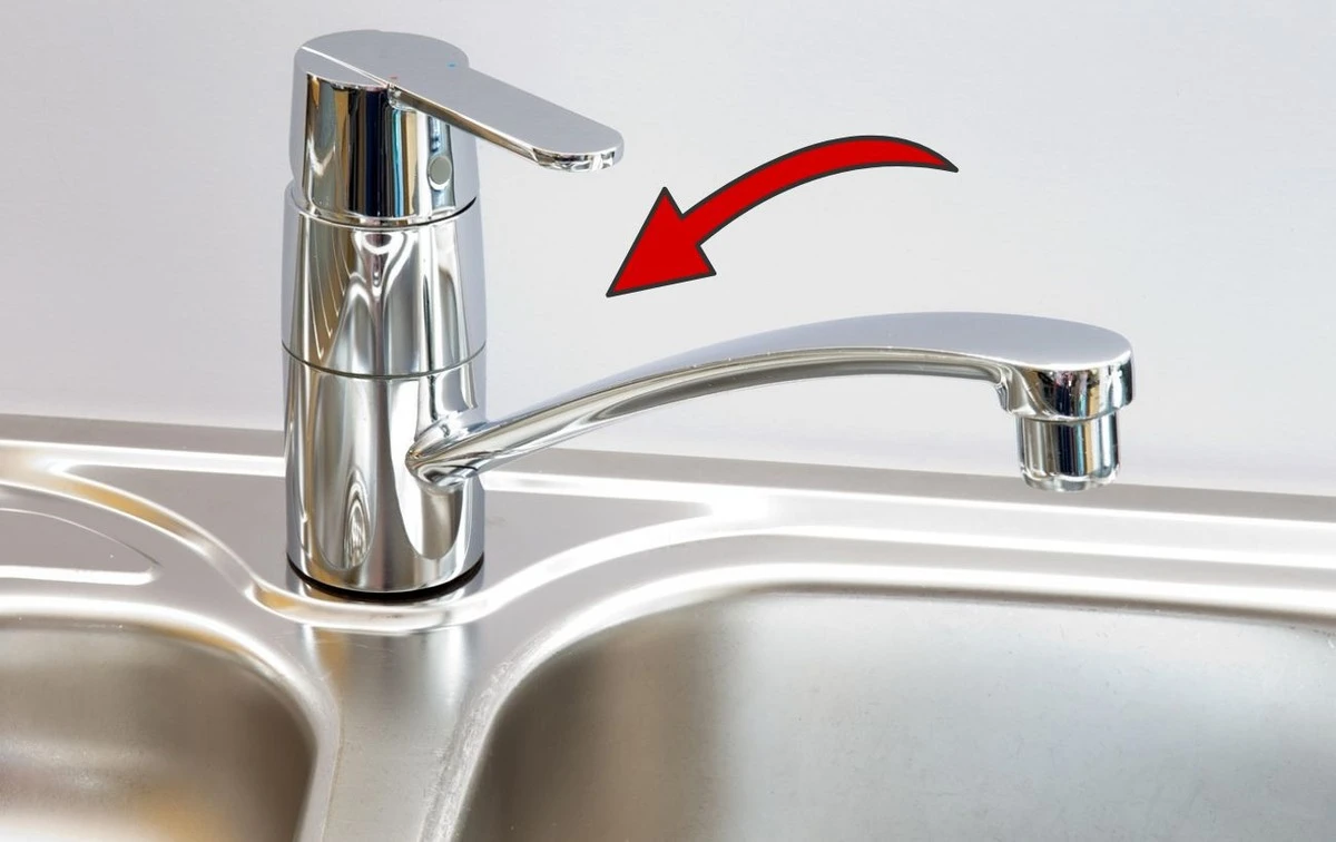 Vosková látka vrátí vodovodním bateriím původní lesk za pár sekund