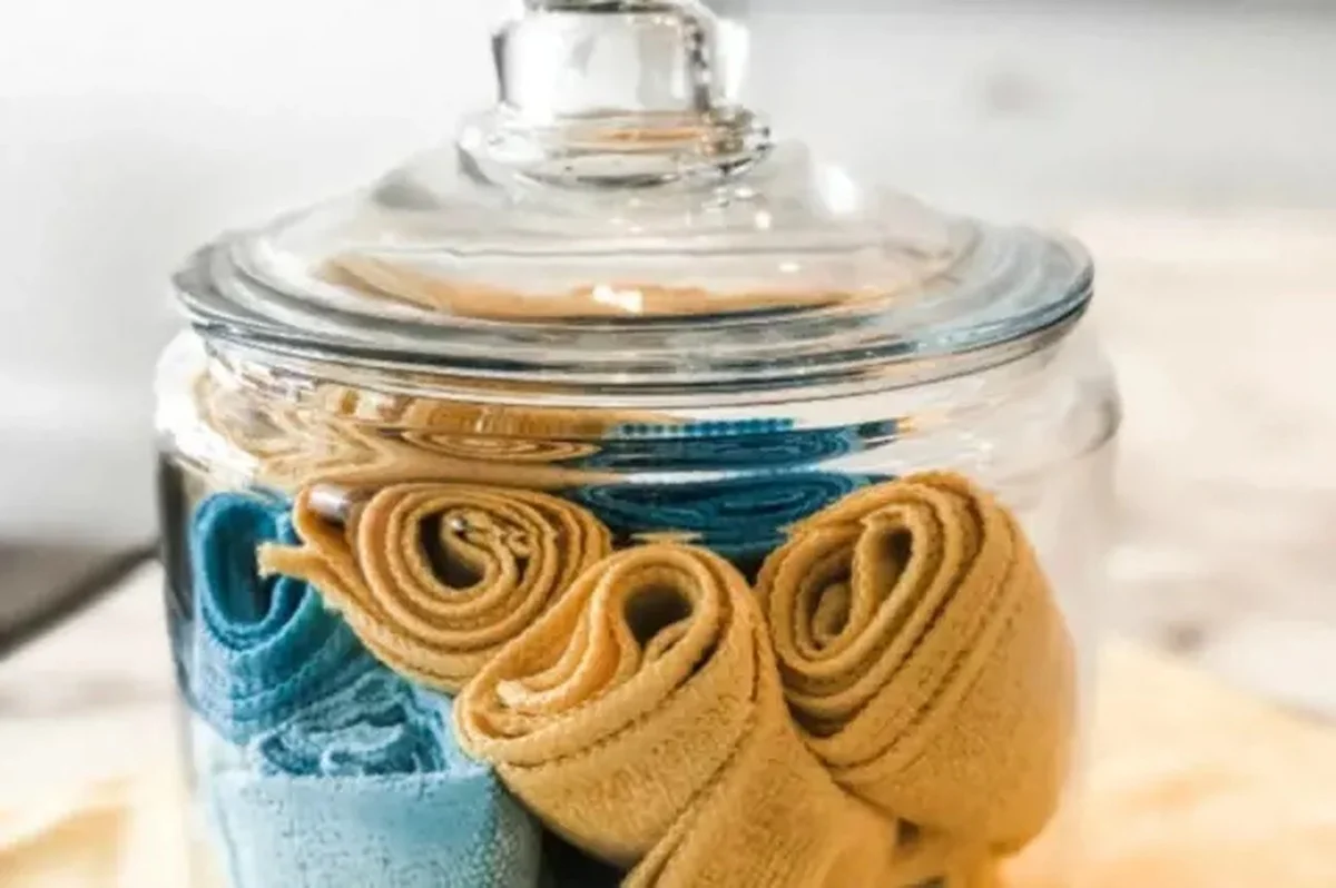 Proč zkušené kuchařky dávají do směsi na čištění pánví hořčičný prášek a ocet - image 2