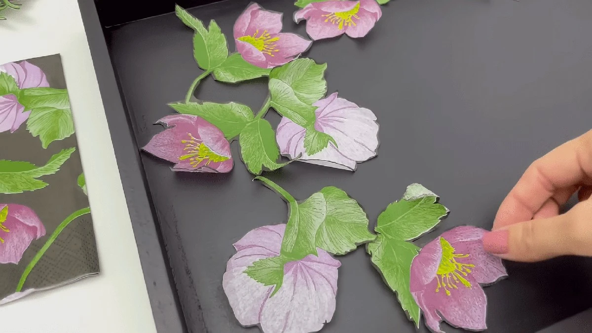 Papírové ubrousky a lepidlo PVA: zdi jako nové bez velkých nákladů