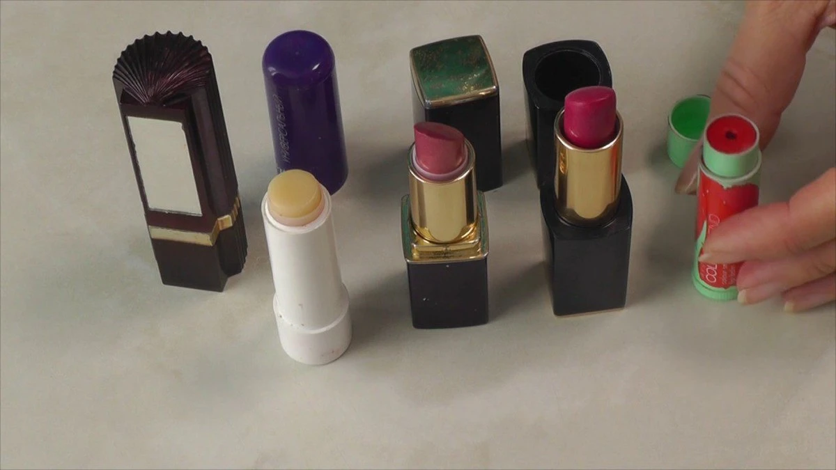 Staré tuby od rtěnky? Zázračný trik pro vaši kuchyni, který šetří čas i peníze