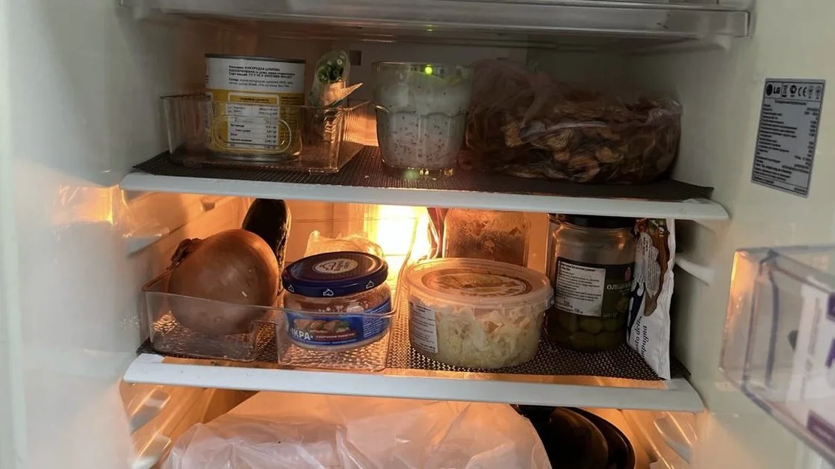 Zbavte se zápachu ryby v lednici: 3 černé "kuličky" pro alpskou svěžest