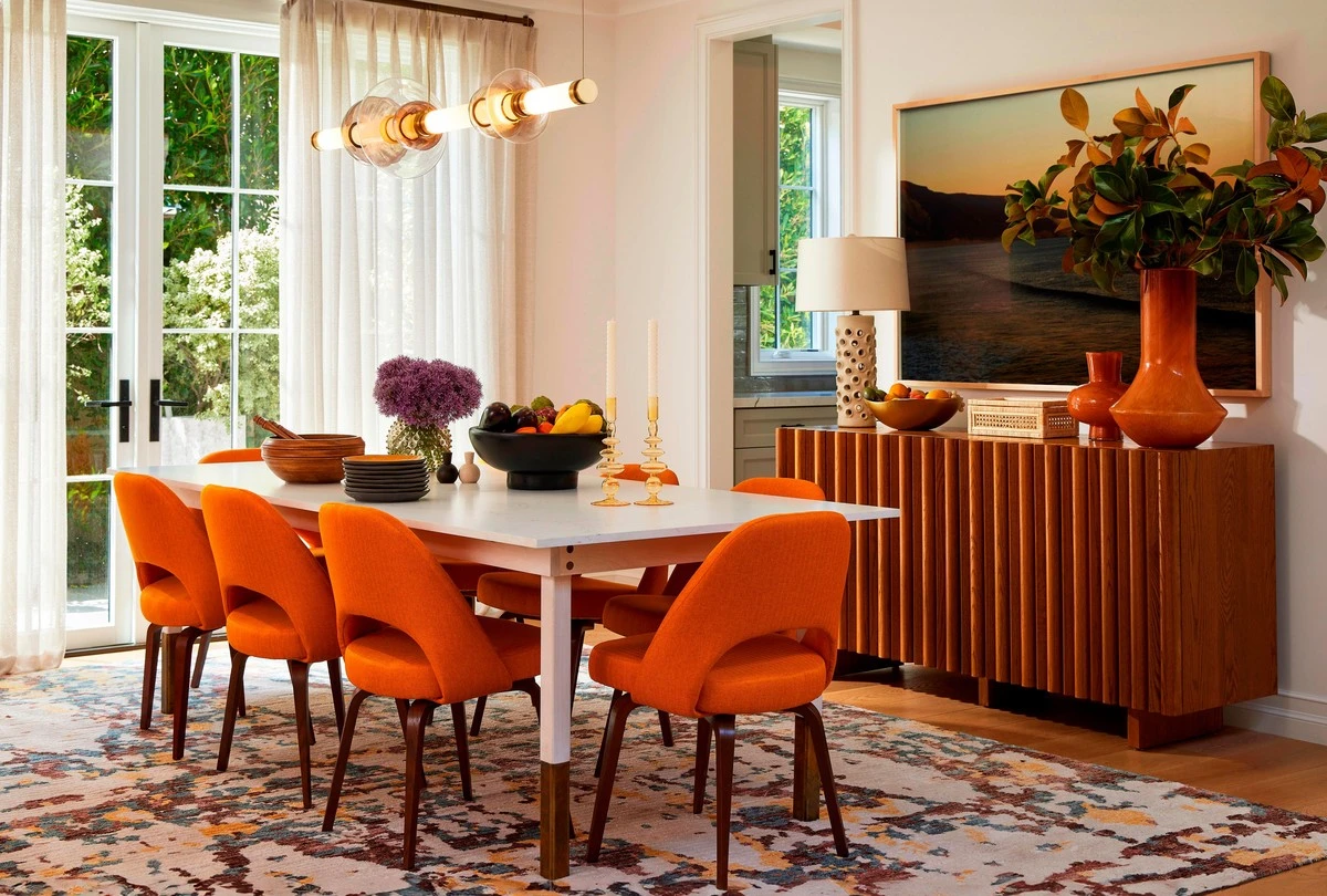 5 trendů v bydlení pro rok 2026: Osvěžte svůj domov s odvážnými vzory a hravými detaily