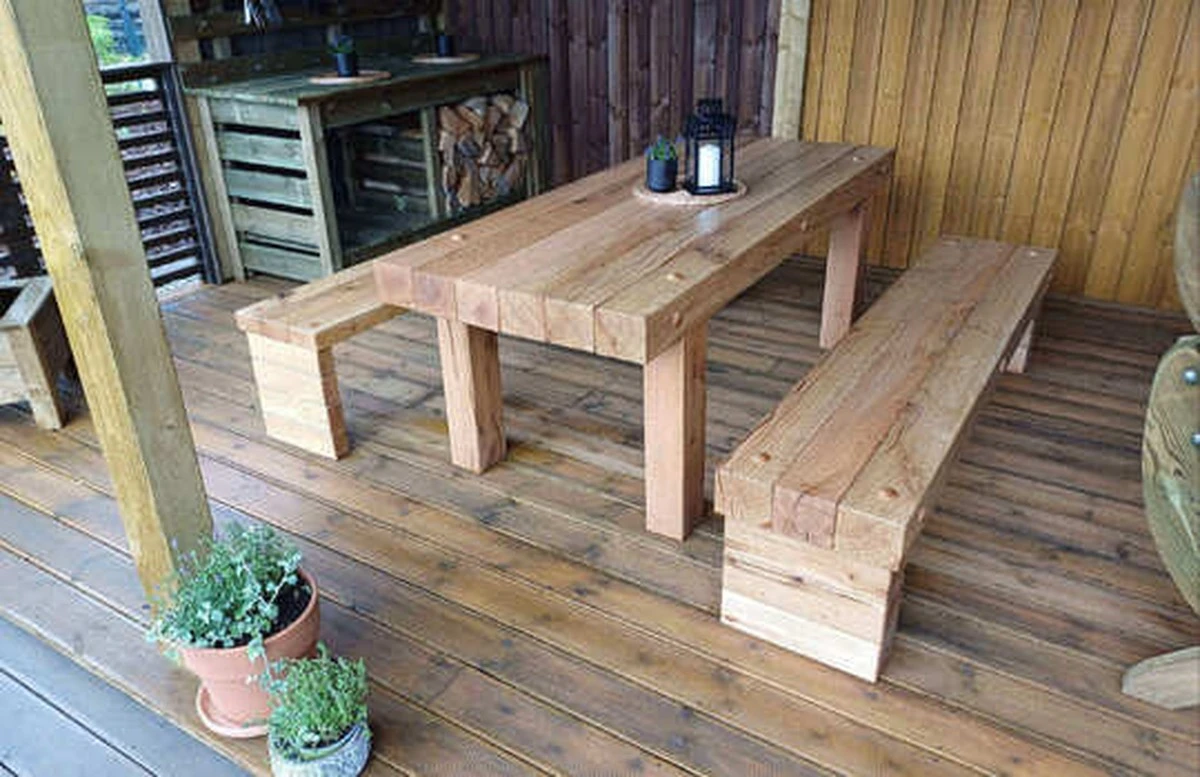 Proč zkušení zahrádkáři dávají lněný olej na zahradní nábytek. - image 2