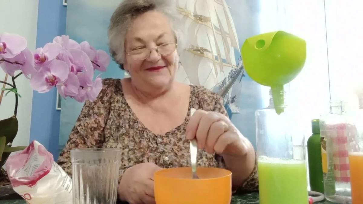 Surovost vašeho nádobí? Domácí gel ze 4 surovin si s ním poradí.