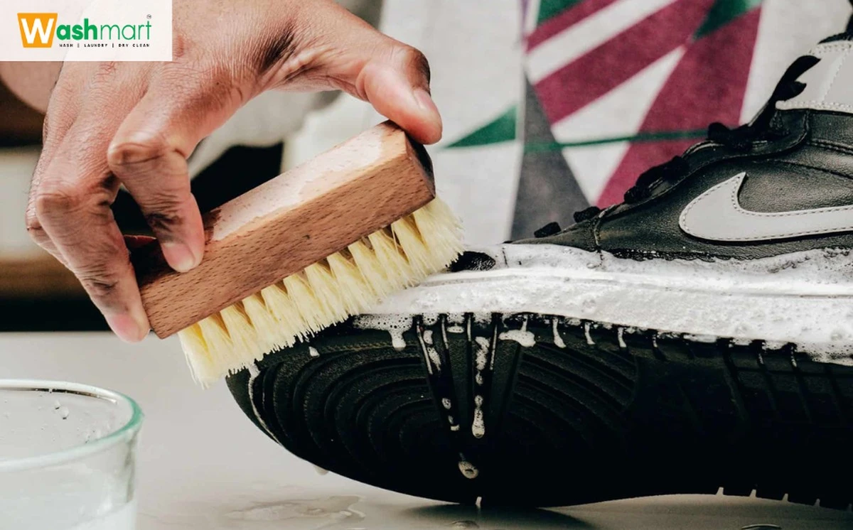 pertevpracceobu-extra-2.webp Perte v pračce? Obuvník s 20 lety praxe odhalil pravdu o praní tenisek - image 2