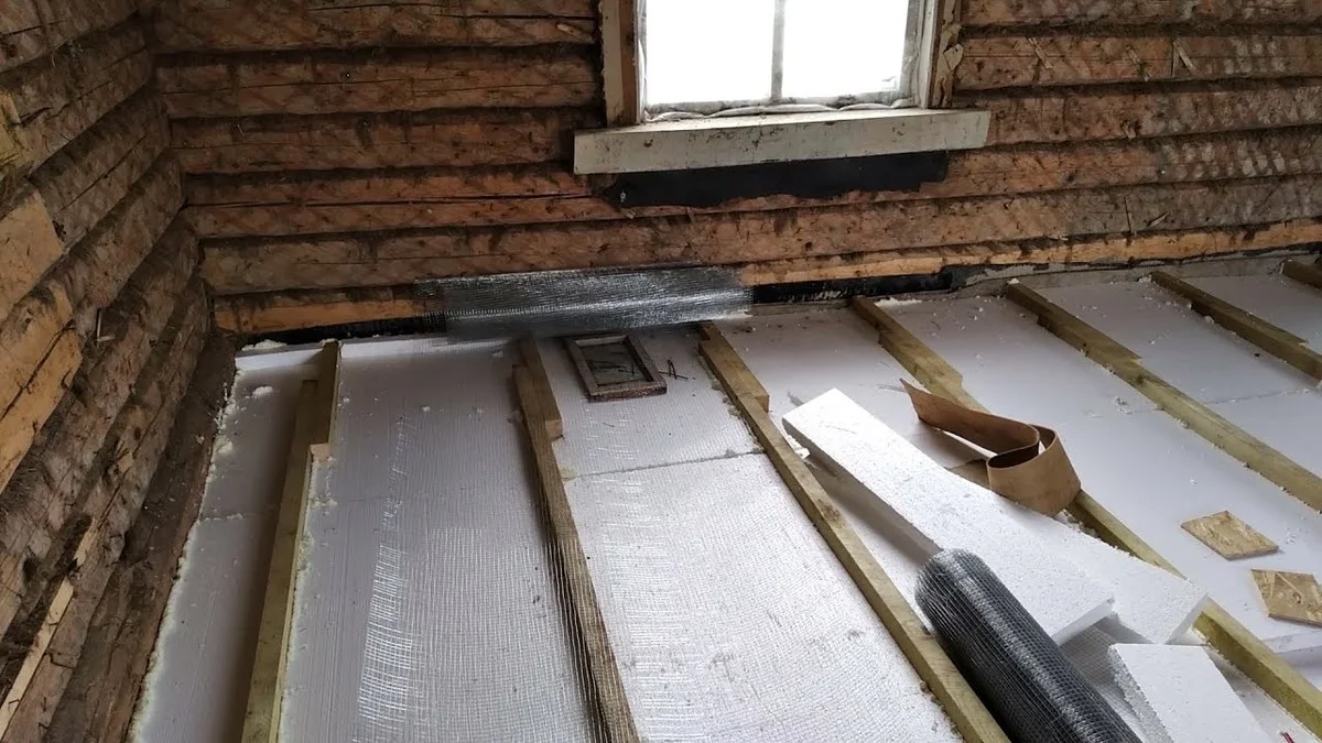 Jak zateplit podlahu za jeden den: Rodinný trik pro teplo bez topení