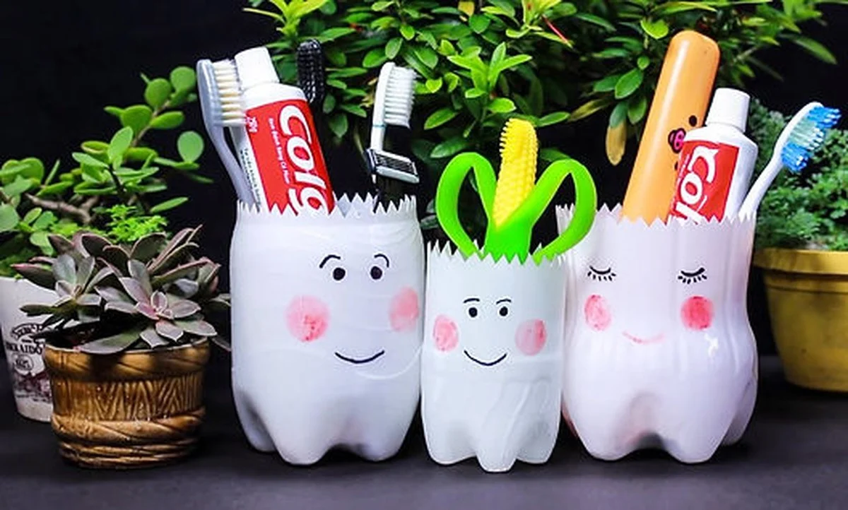 Proč se zkušené hospodyně zbavují víček z PET lahví nad plamenem: Nečekané využití, které šetří peníze - image 1