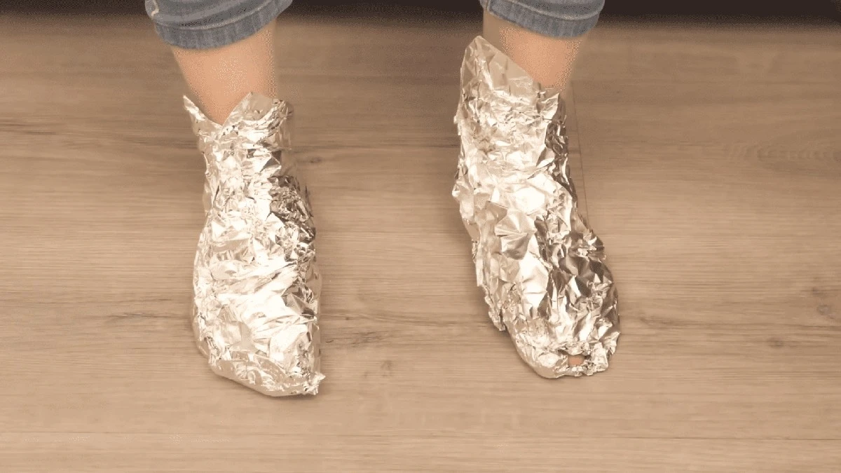 Zabalte si chodidla do alobalu: Nechápala jsem, proč to lidé dělají, dokud jsem to nevyzkoušela