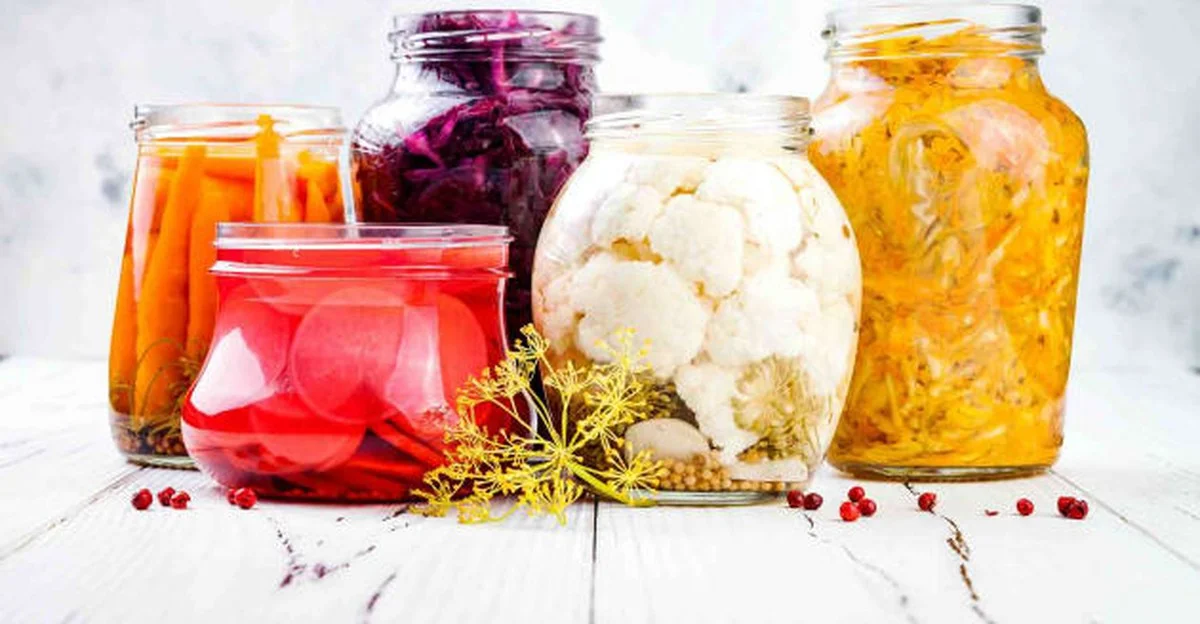 Na co se dívají zkušení zelináři? Detail na slupce, který prozradí hořkou versus křupavou hlávku zelí - image 2