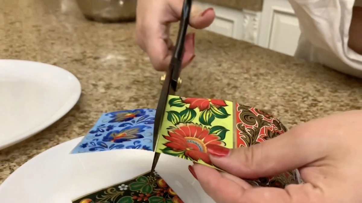 Ozdobte si domov: Jak využít velikonoční polepy na vajíčka v běžném životě