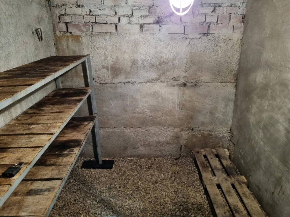 Došlo vám v zimě k problému s kondenzátem v sklepě? Děda soused prozradil snadné řešení