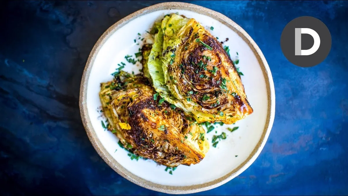 Proč zkušení kuchaři nekvasí zelí v třílitrové sklenici, ale používají hrnec: 3 velikosti a jejich tajné triky - image 2