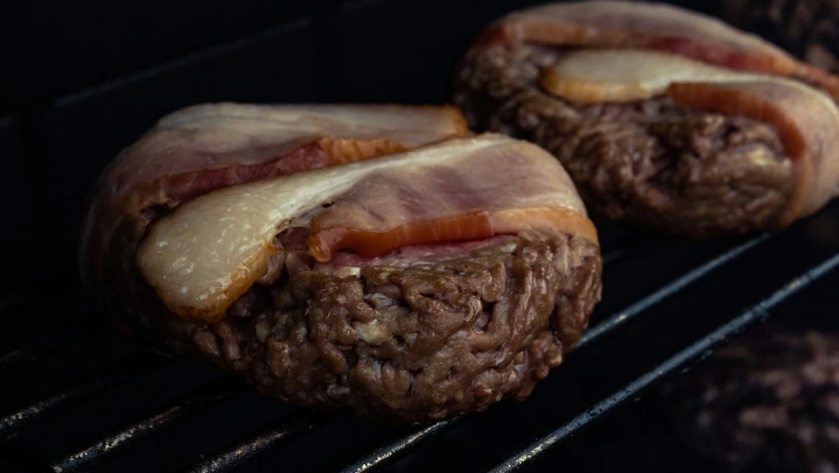 Objevte trik na křehké maso: Jedna lžíce jedlé sody a pět hodin v lednici změní vše - image 2