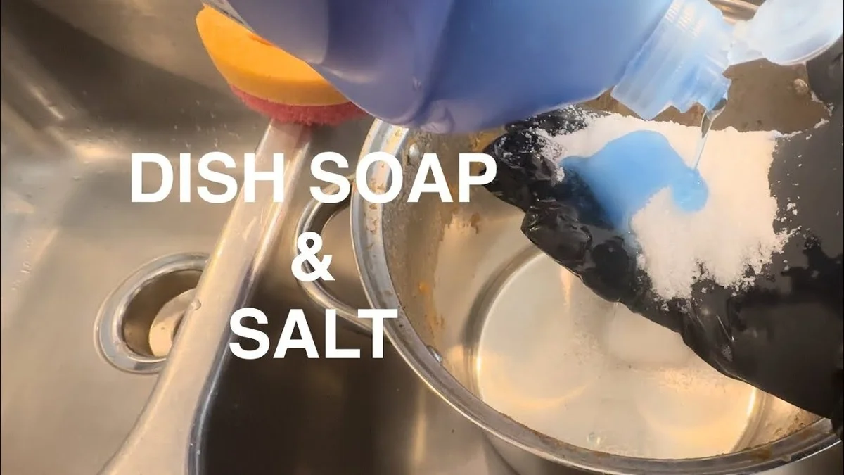 Prečo skúsené gazdinky vždy sypú soľ do strúhaného mydla: Konec chémie v domácnosti - image 2