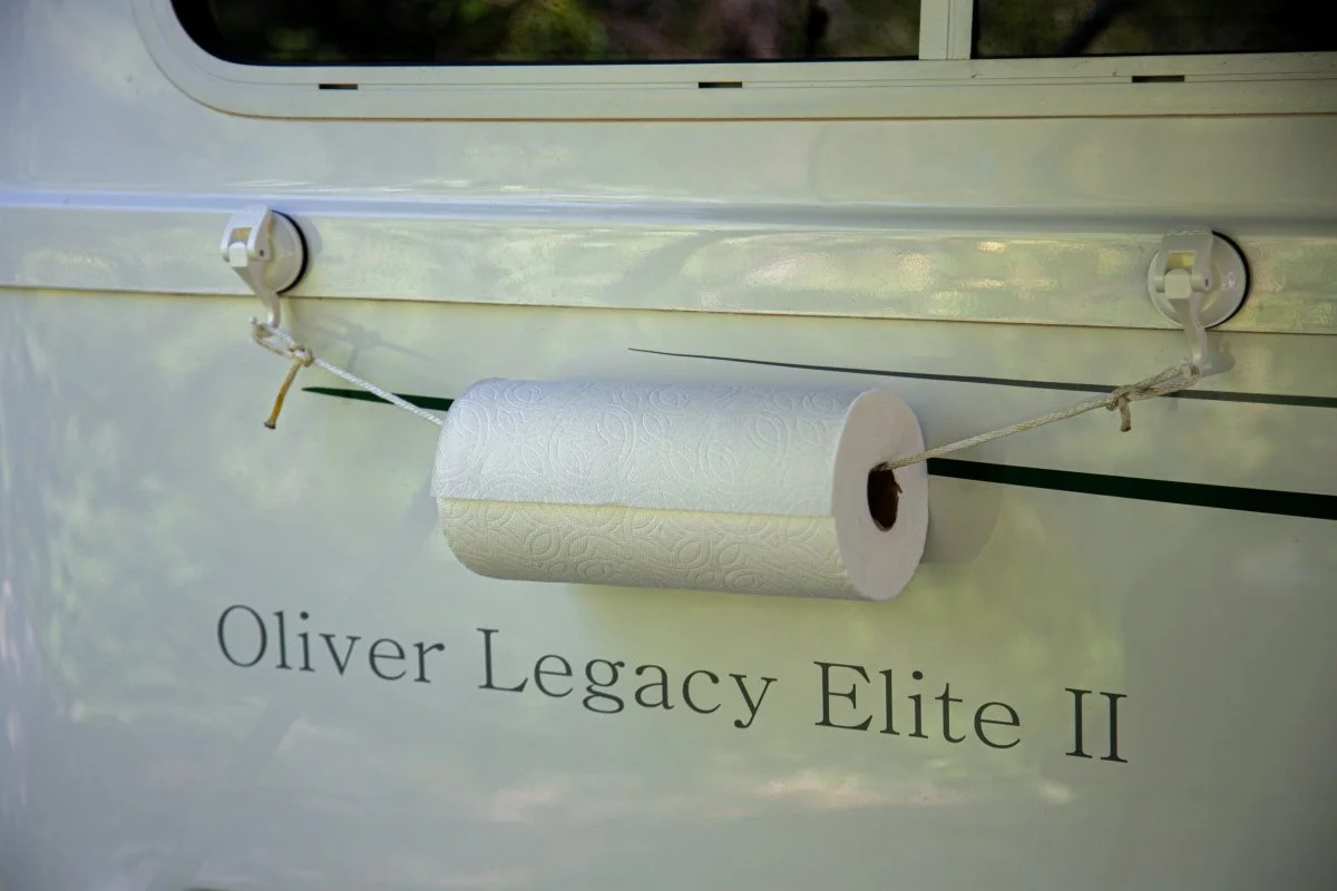 Proč zkušení kuchaři balí okurky a rajčata do papíru, než je dají do lednice - image 2