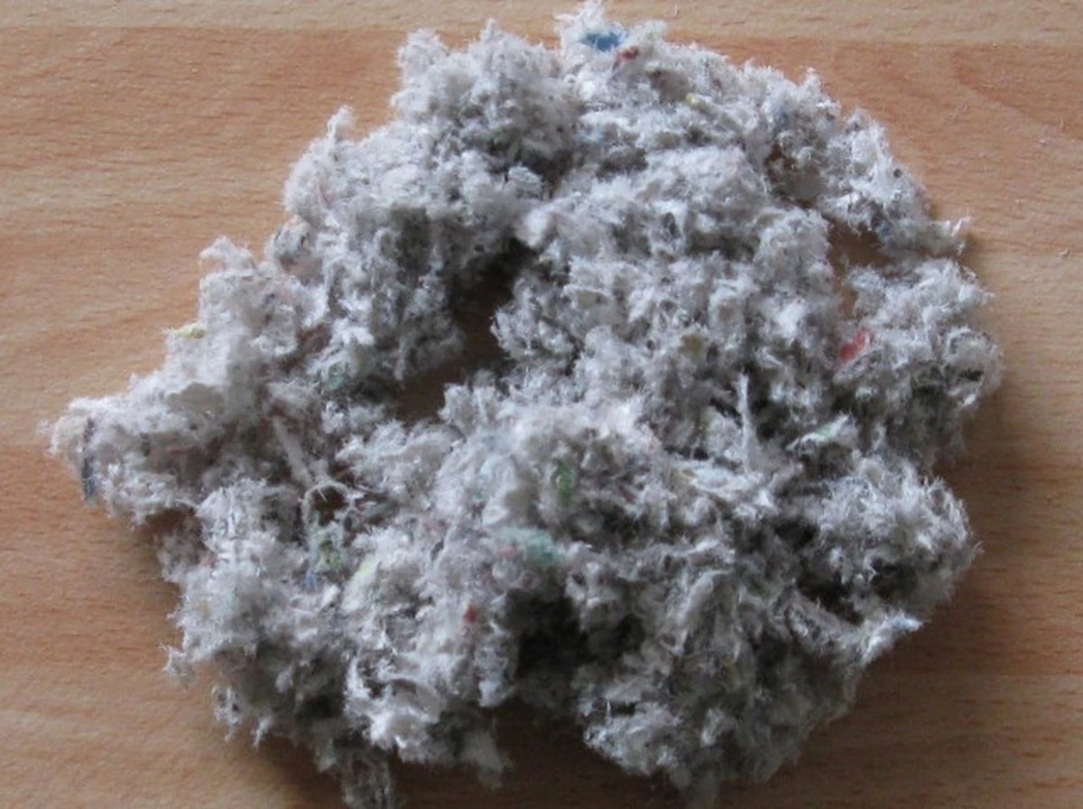 Staré noviny v zimě zahřejí: 4 chytré triky, jak si přitopit o +3°C - image 1