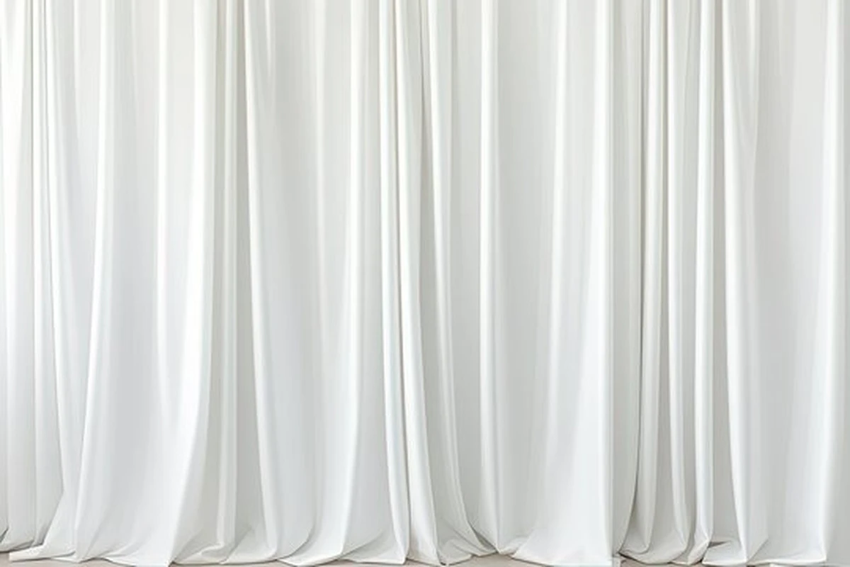 Jediný trik, jak vybělit záclony na Velikonoce: Vaše babička ho znala, moderní hospodyňky zapomněly - image 1