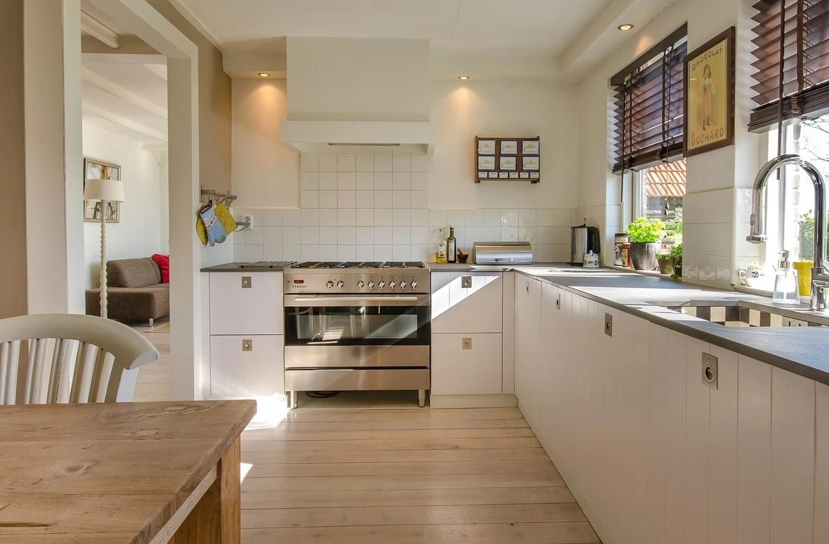 svedskauklidova-extra-2.webp Švédská úklidová metoda, díky které bude váš domov vonět svěžestí po celý týden - image 2