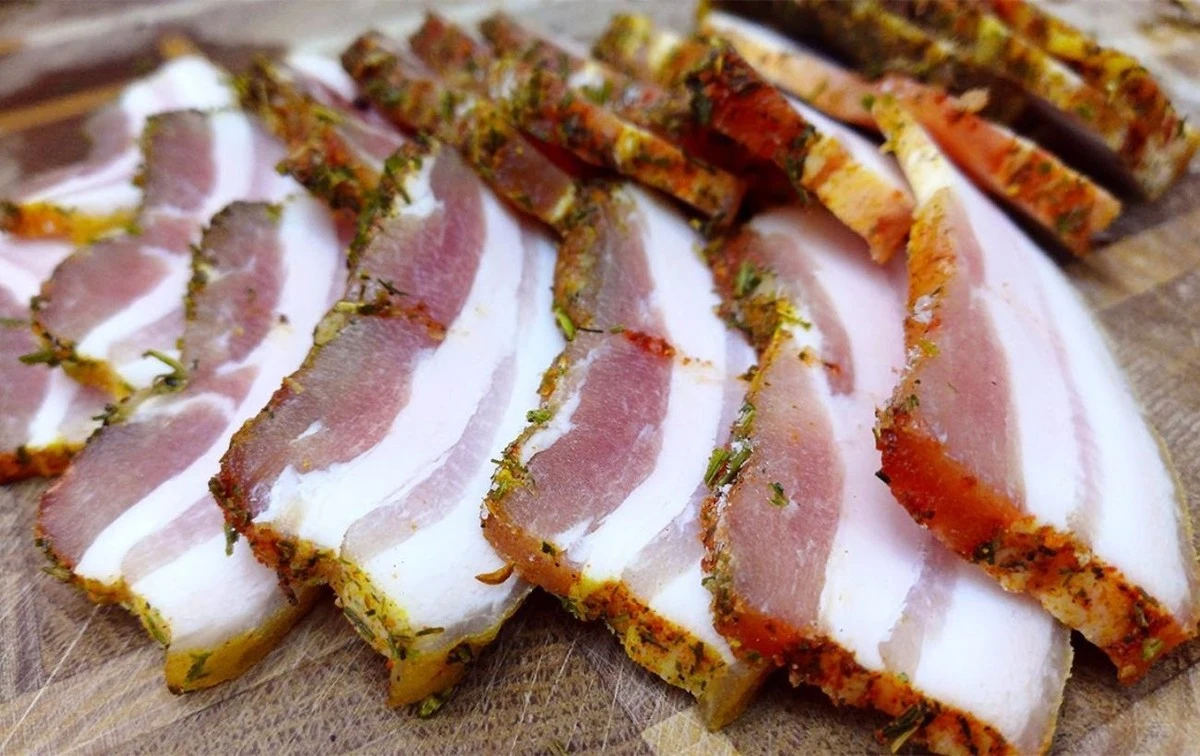 1 znak, že vepřové sádlo není přírodní: Pozor na tutoTexturu