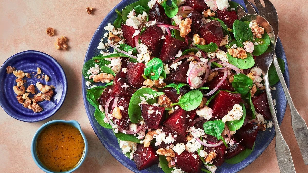 jakuvaritrepuna-extra-1.webp Jak uvařit řepu na salát za 20 minut: Triky zkušených kuchařek pro dokonalou měkkost - image 1